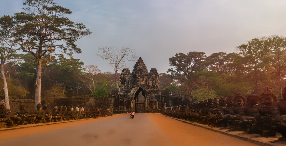 Фотографія Утренний Ангкор-Ват...Камбоджа! / Александр Вивчарик / photographers.ua