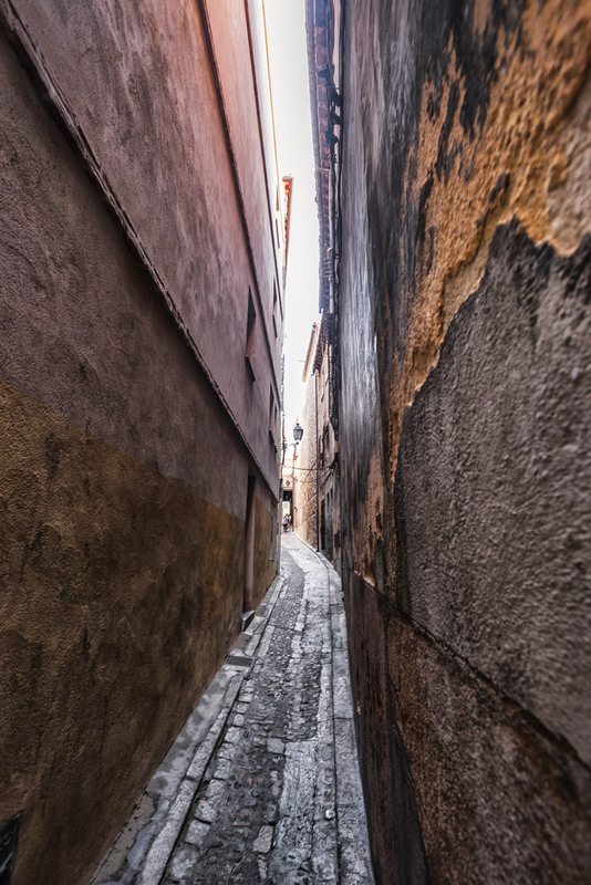 Фотографія Прогуливаясь "широкими" улочками Толедо,Испания... / Александр Вивчарик / photographers.ua