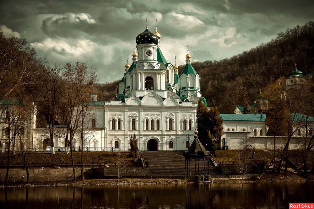 Фотографія храм на реке... / валерий костенко / photographers.ua