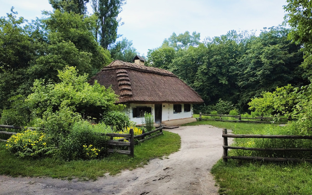 Фотографія Хатинка серед зелені / Олена Іващенко / photographers.ua