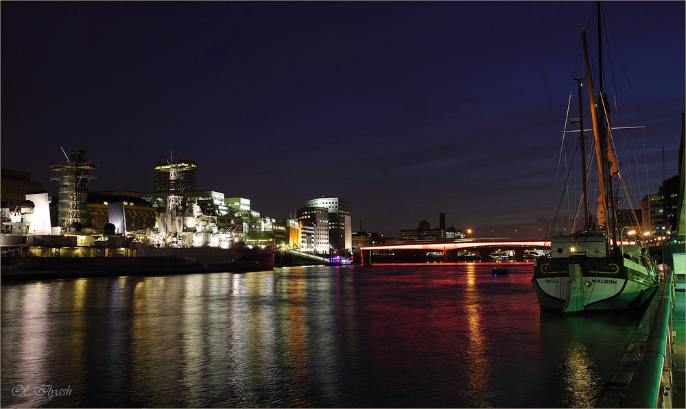 Фотографія Темза в нічному Лондоні / Ильяшенко Олег / photographers.ua
