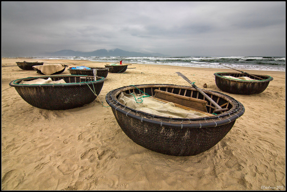 Фотографія Эти странные круглые лодки... / Boris Bekelman / photographers.ua