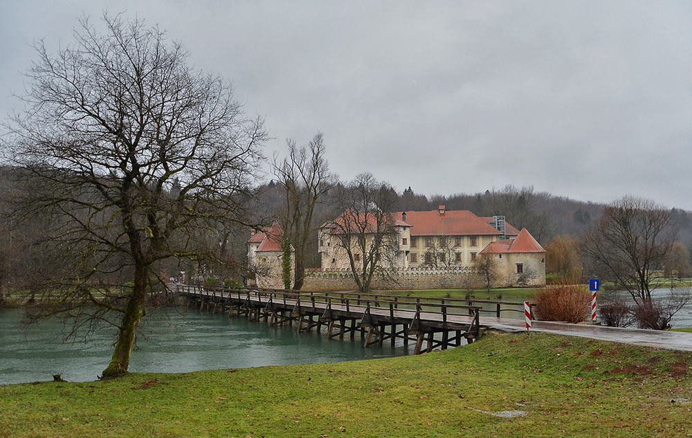 Фотографія Замок Оточек, Словения / V.V. / photographers.ua