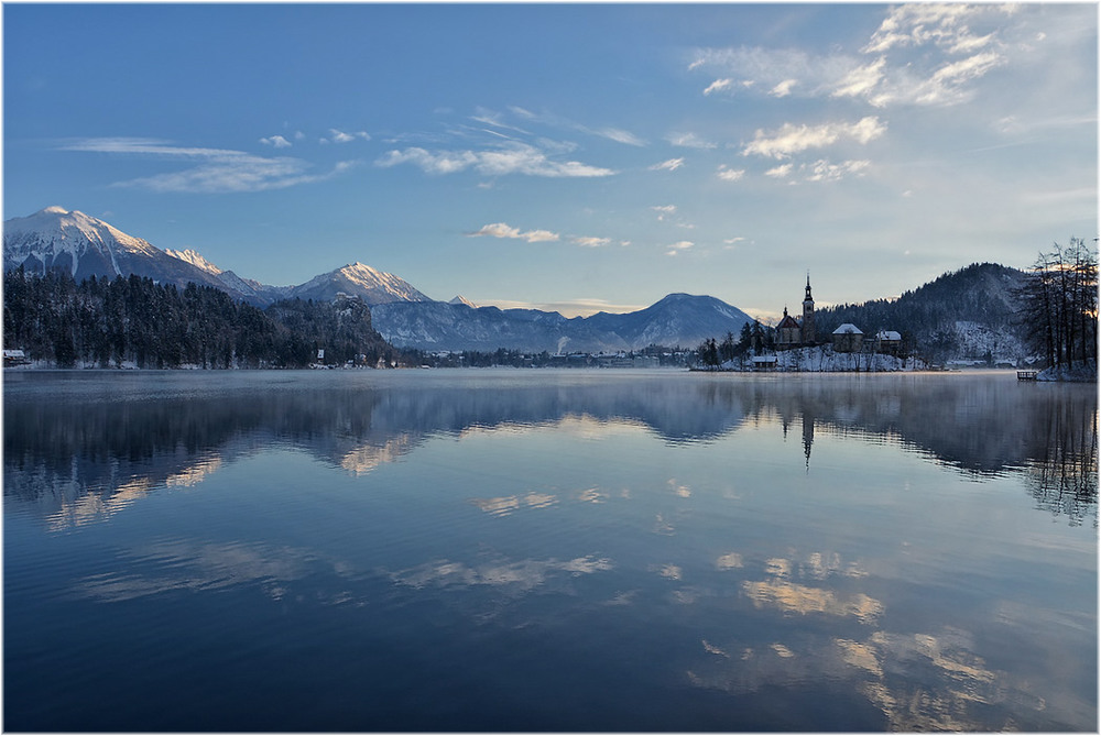 Фотографія Early morning near Bled / V.V. / photographers.ua