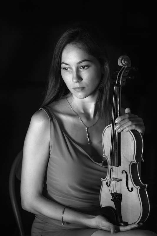 Фотографія Дівчина зі скрипкою.. / Вікторія Царенко / photographers.ua