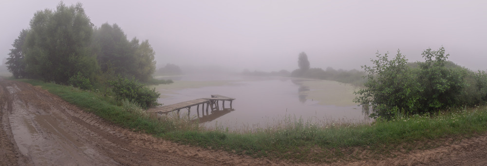 Фотографія Панорамка вкритого туманом озера / Олексій Будник / photographers.ua