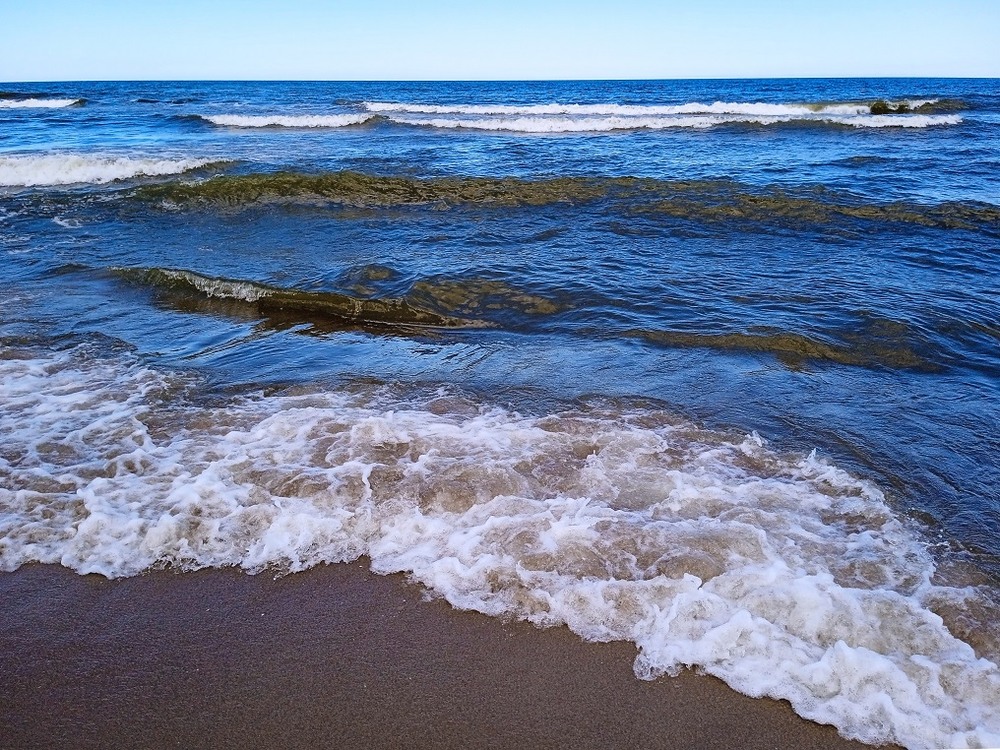 Фотографія Мереживо балтійських хвиль і синь безмежна / Viktoria / photographers.ua