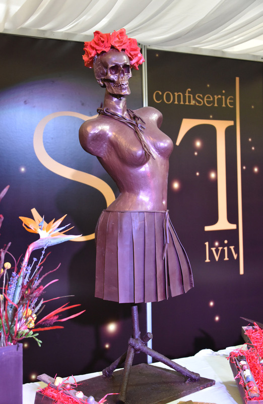 Фотографія ... шоколадна феєрія ...  (... не Ню ...) / Igor Vakaliuk / photographers.ua