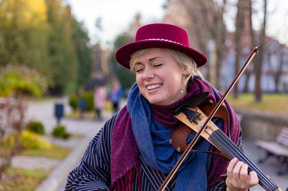 Фотографія про скрипку в осінньому парку / Ігор Гвоздецький / photographers.ua