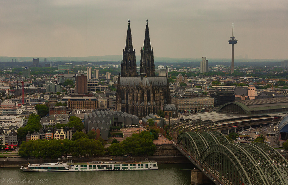 Фотографія Кельнскій собор з висоти оглядового майданчика / Юрій Лабай / photographers.ua