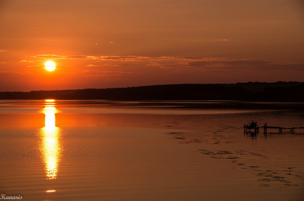 Фотографія Lone fisherman at sunset / Alex Kanarski / photographers.ua