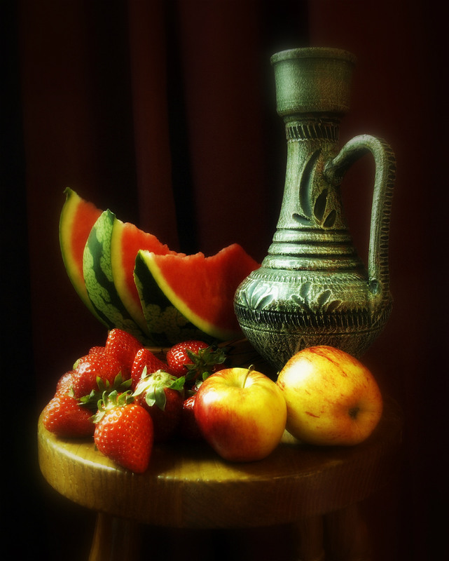 Фотографія С фруктами и кувшином... / Galilejev Pjotr / photographers.ua