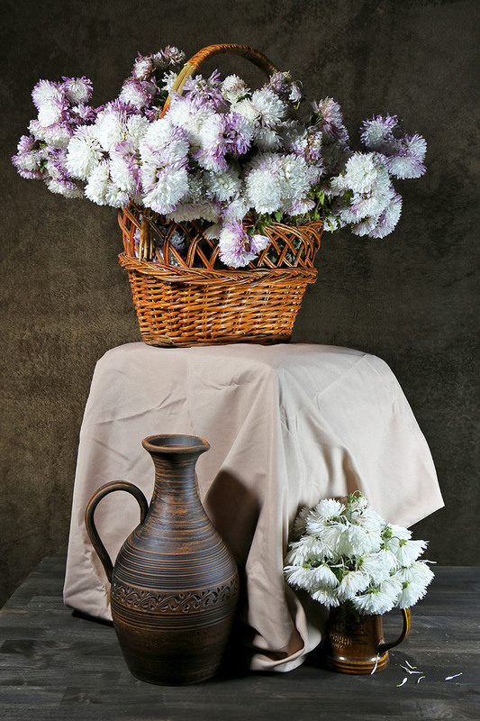 Фотографія А хризантема знай собі-цвіте! Сміється прямо в очі сірій днині .... / Алекс Сергіїв / photographers.ua