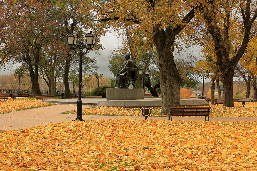 Фотографія Чернігів. Вал. Жовтень. / Алекс Сергіїв / photographers.ua