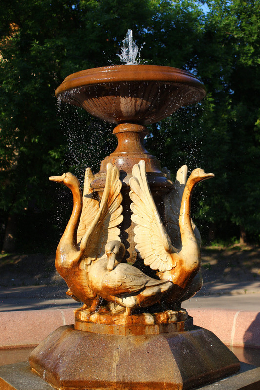 Фотографія Старий фонтан на Підзамче / Лис Павло / photographers.ua