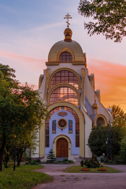 Фотографія Церква під час заходу сонця / Лис Павло / photographers.ua