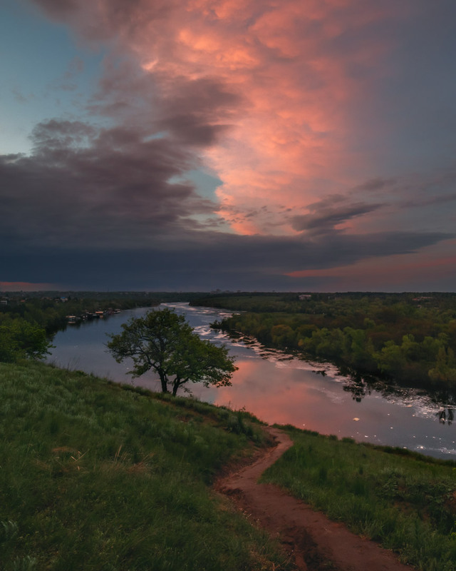 Фотографія Травень час яскравих заходів сонця / Eugene Vik / photographers.ua