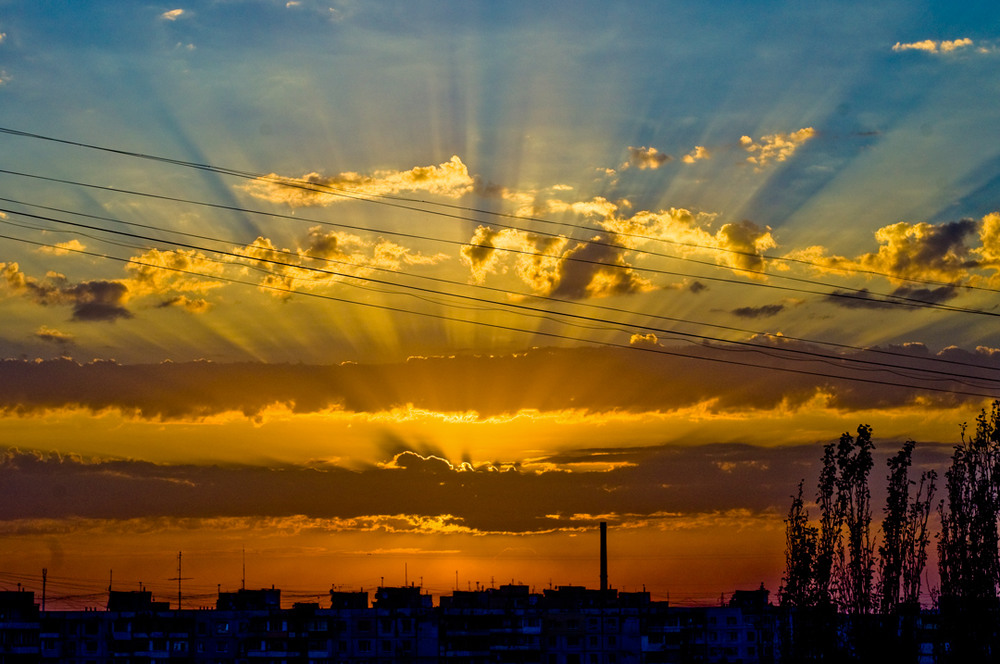 Фотографія закат над жилмассивом / Eugene Vik / photographers.ua