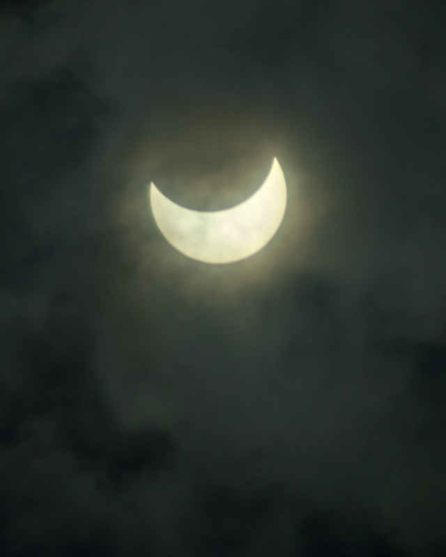 Фотографія Часткове сонячне затемнення / Eugene Vik / photographers.ua