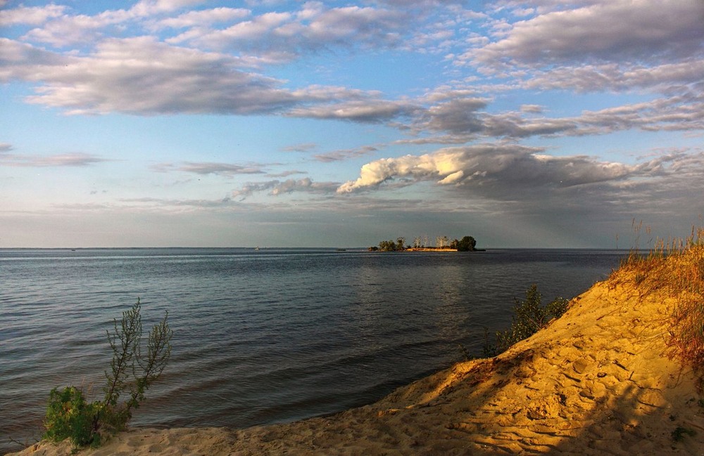 Фотографія На синь води лягла від хмари тінь, / Volodymyr Shapoval VISt / photographers.ua