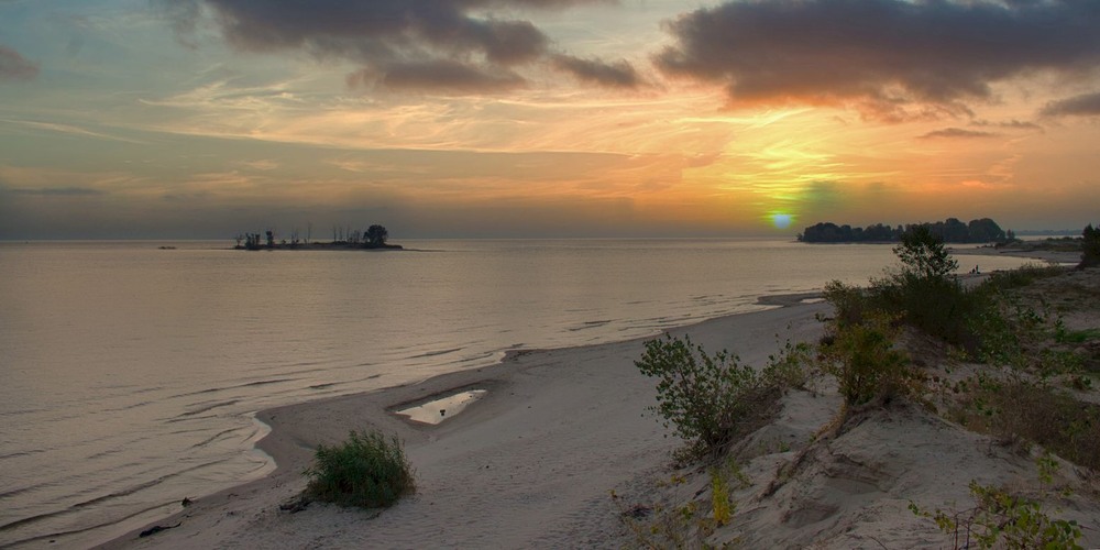 Фотографія Довкола тиша і ранкове сяйво. / Volodymyr Shapoval VISt / photographers.ua