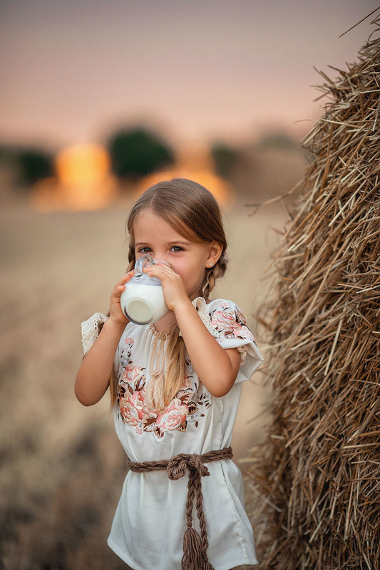 Фотографія Пейте дети молоко... / Александра Пименова / photographers.ua