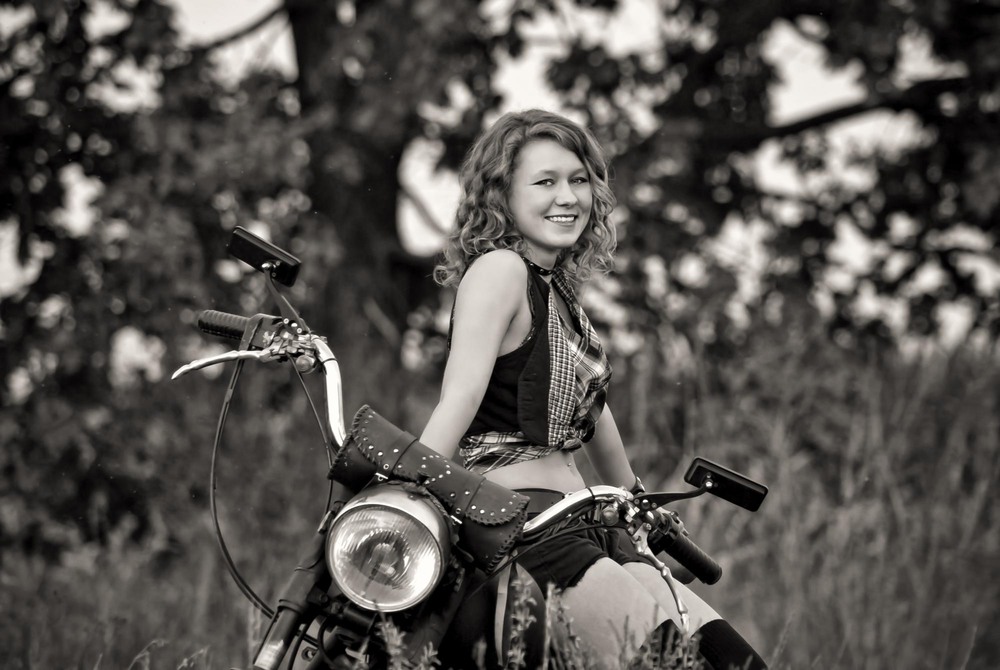 Фотографія Девушка на Мотоцикле / Vortex / photographers.ua