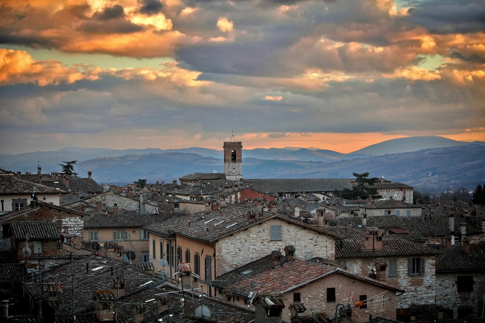 Фотографія Помаранчеві мрії над Умбрією / Ірина Кулікова / photographers.ua