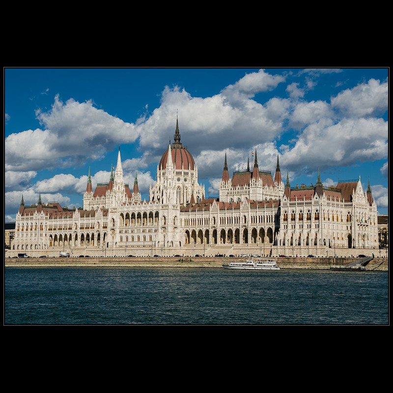 Фотографія Будапешт. Парламент. Вид с катера. / Дмитрий Домбровский / photographers.ua