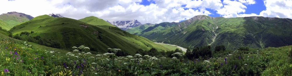 Фотографія Upper Svaneti, panorama / Андрей Дрогобыцкий / photographers.ua