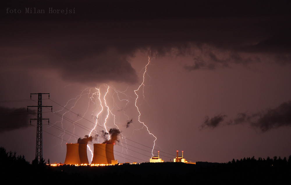 Фотографія Great storm at nuclear power plants. / Милан Horejsi / photographers.ua