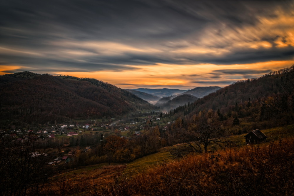 Фотографія Autumnal Carpathian evening / Сергій Вовк / photographers.ua