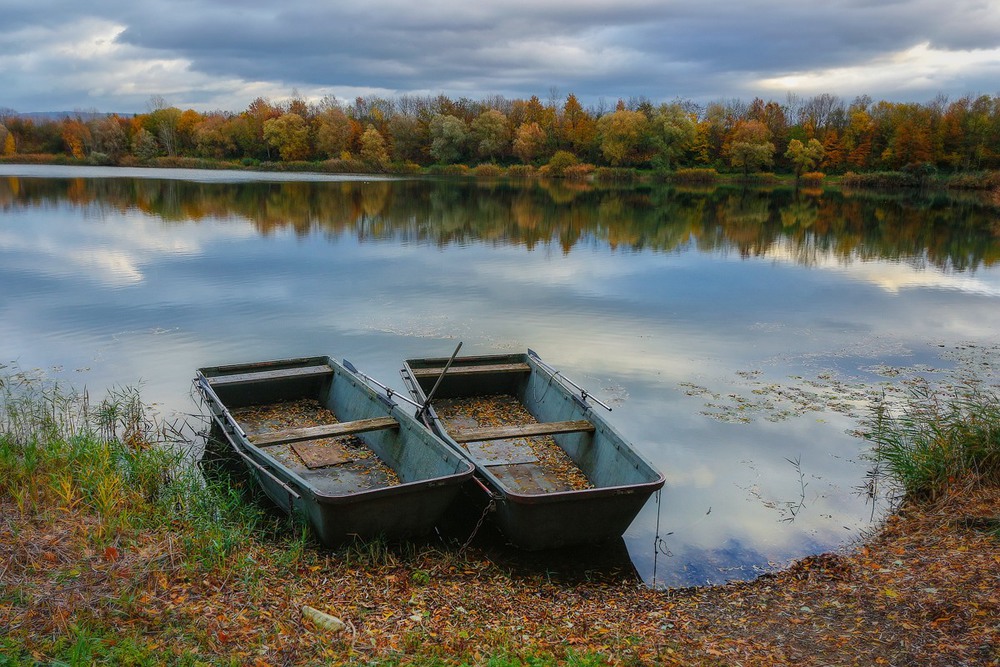 Фотографія Две лодки, две судьбы. / Roor Juri / photographers.ua