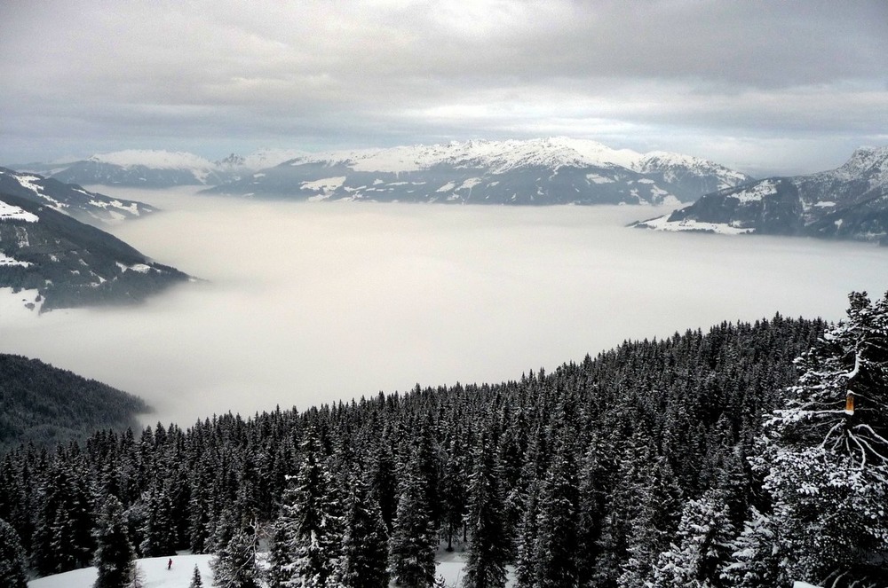Фотографія Туманное утро в Альпах. / Roor Juri / photographers.ua