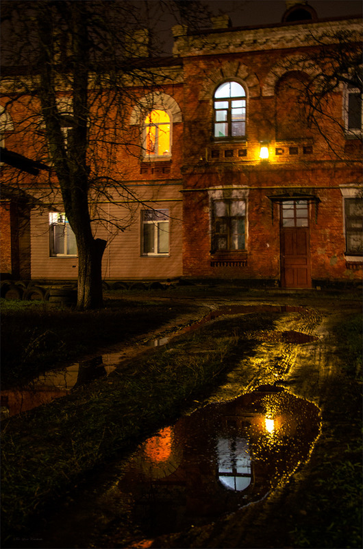 Фотографія Затишні віконця вечірнього міста / Lana Kravchenko / photographers.ua