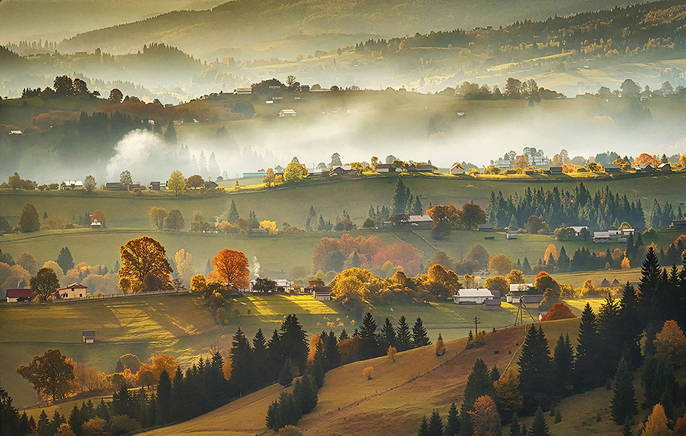 Фотографія Осінній ранок в карпатському селі / Олександр Гучок / photographers.ua