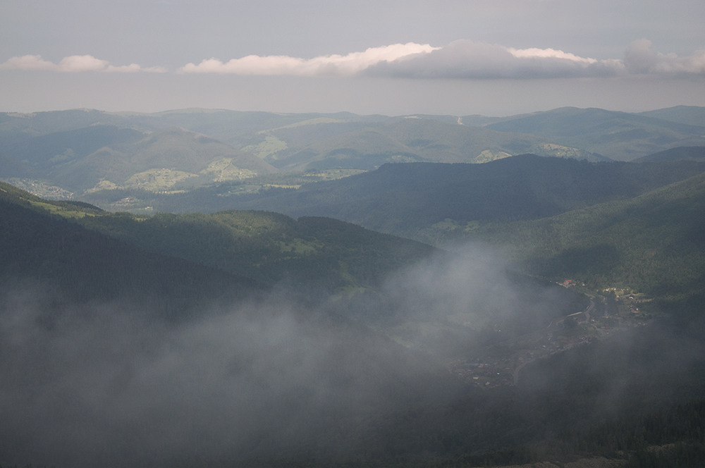 Фотографія Погляд крізь тумани. 1520м чи вже крізь хмари... / Наталя Зайченко / photographers.ua