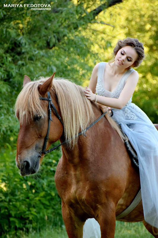 Фотографія модели с лошадью / Мария Федотова / photographers.ua