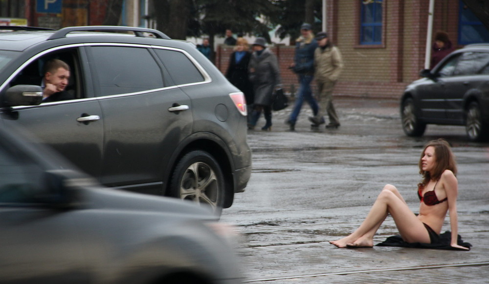 Фотографія Я не такая, - я жду трамвая! / Александр Ильин / photographers.ua
