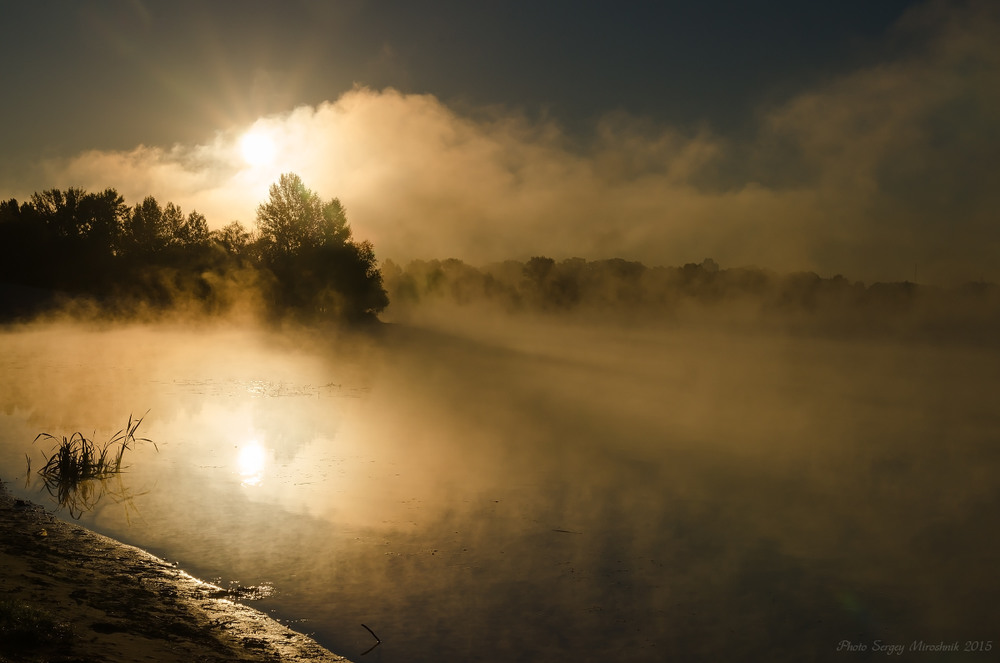 Фотографія Ранковий туман на річці / Сергей Мирошник / photographers.ua