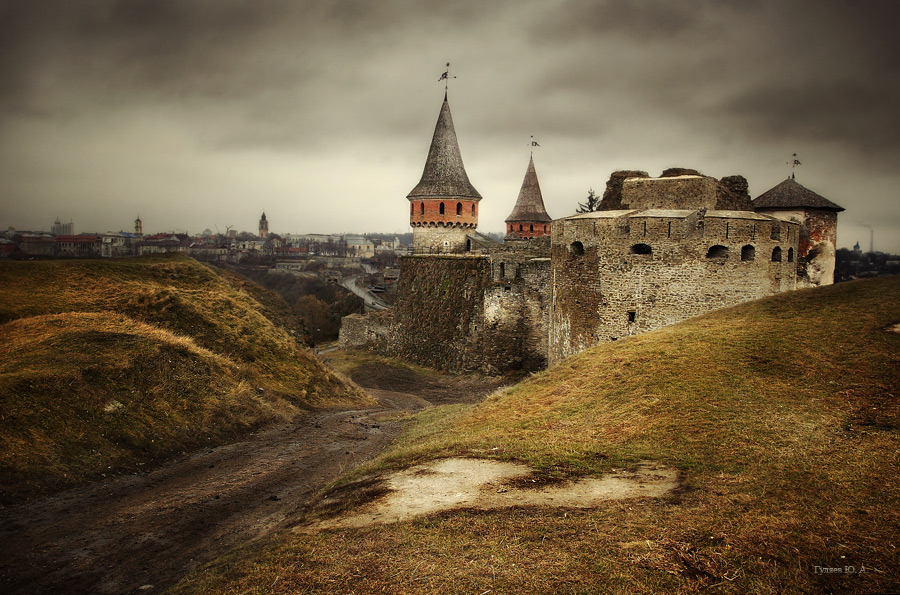 Фотографія Где стены помнят дней былых величье.. / Yuriy Gulyaev / photographers.ua