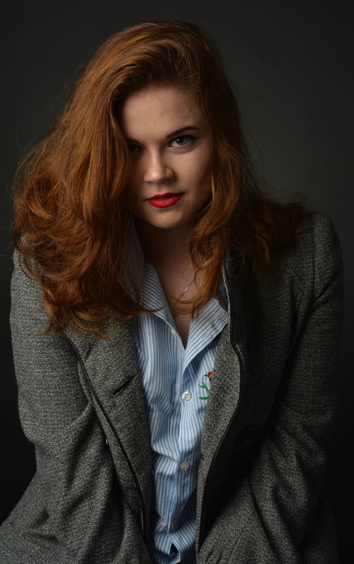 Фотографія Красивая девушка в пиджаке / Виталий Каплун / photographers.ua