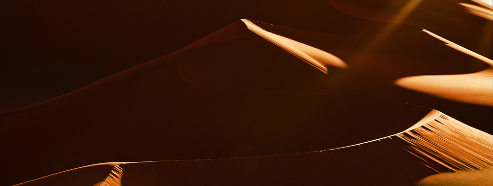 Фотографія Центральная  Сахара  Пронзающеи лучи Утреннего  Солнца / Таймас Нуртаев / photographers.ua