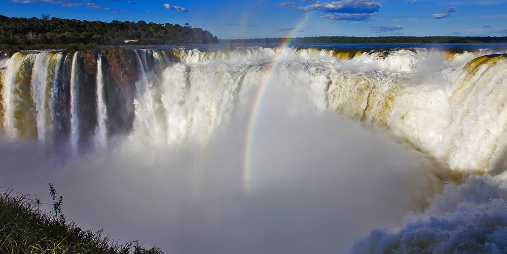 Фотографія Южная Америка Бразилия  Водопады  Игуассу   Глотка ДЪЯВОЛА / Таймас Нуртаев / photographers.ua