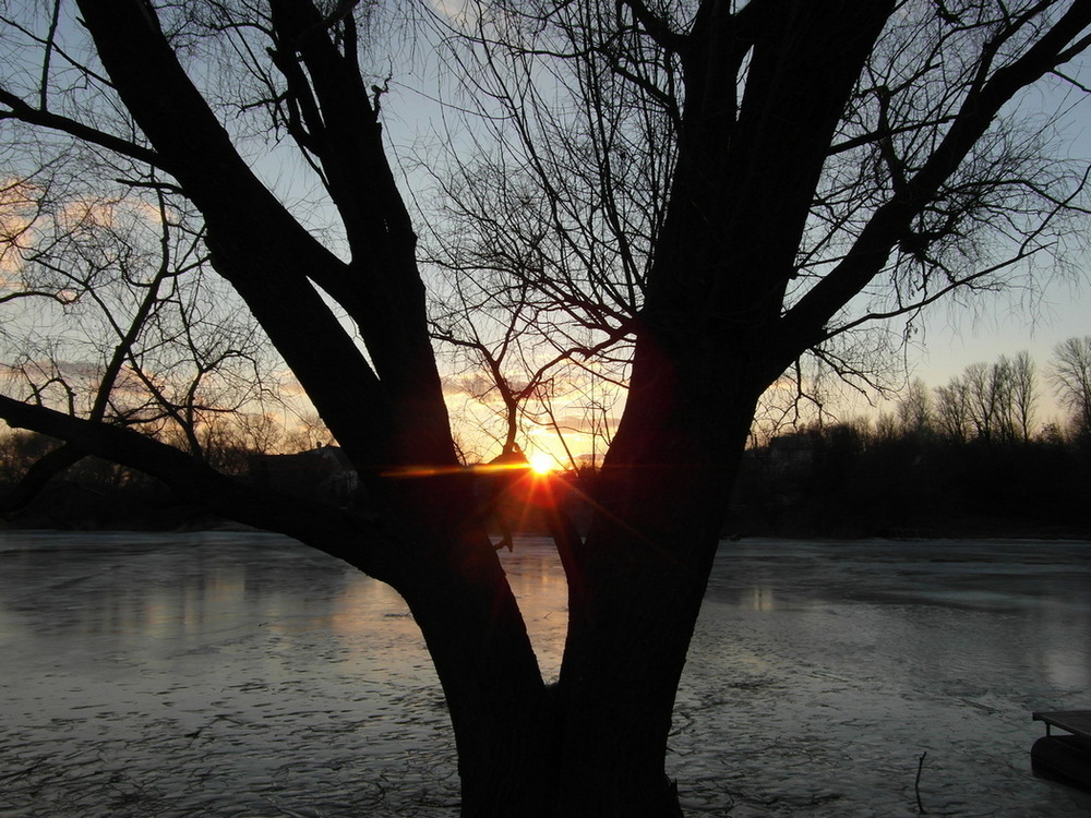 Фотографія Зимовий захід сонця. / Павло Філіпенков / photographers.ua