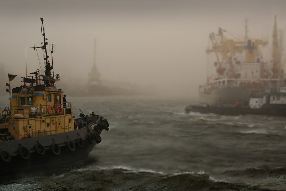 Фотографія Буря в Херсонском порту / Алексей Голубков / photographers.ua