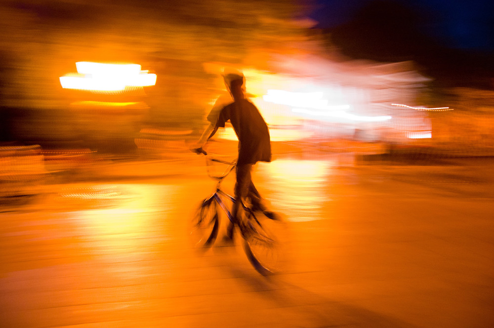 Фотографія Исчезающий велосипедист / Оксана Маховская / photographers.ua