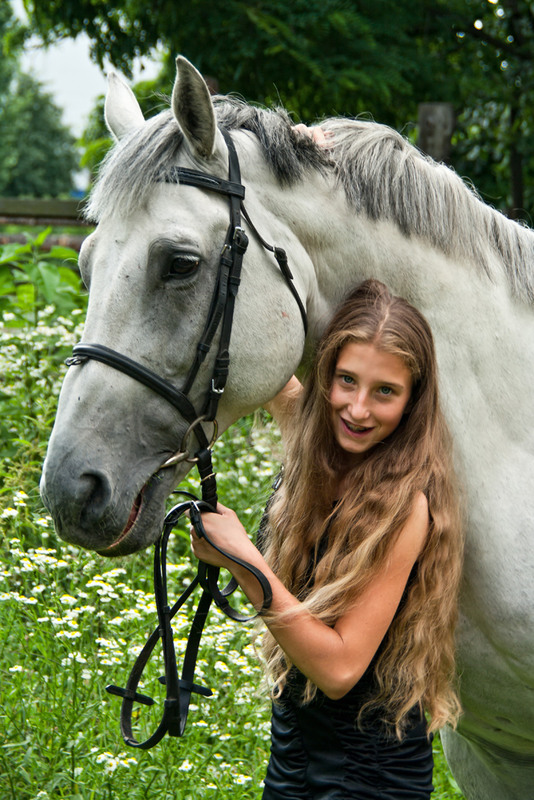 Фотографія Без принца, но с конём :) / Оксана Маховская / photographers.ua