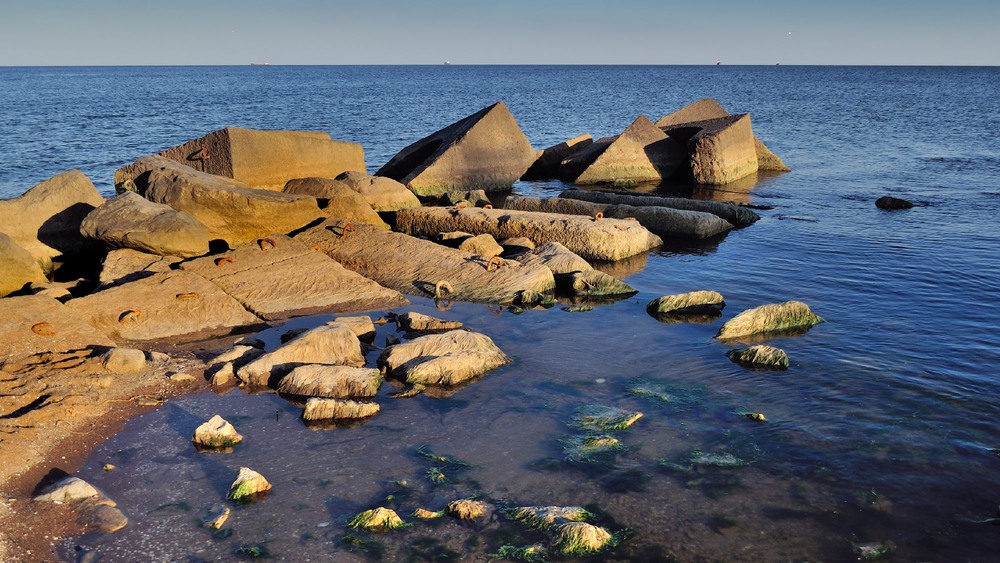 Фотографія Синее море,желтые камни... / Денис Ткаченко / photographers.ua