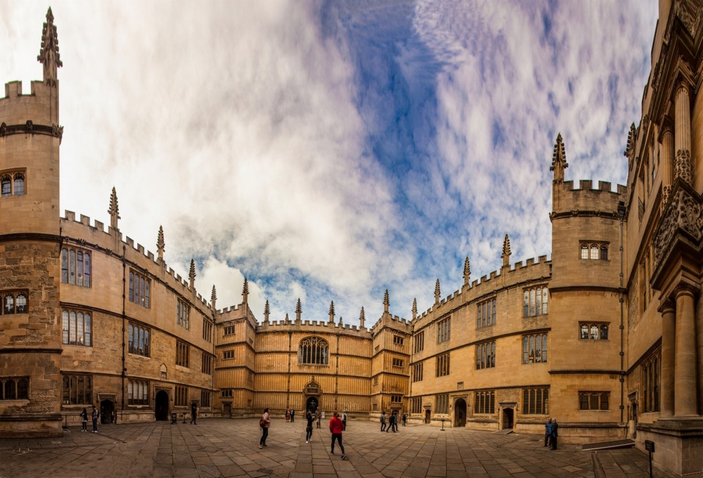 Фотографія University of Oxford (panorama inside) / VUDEKSA / photographers.ua